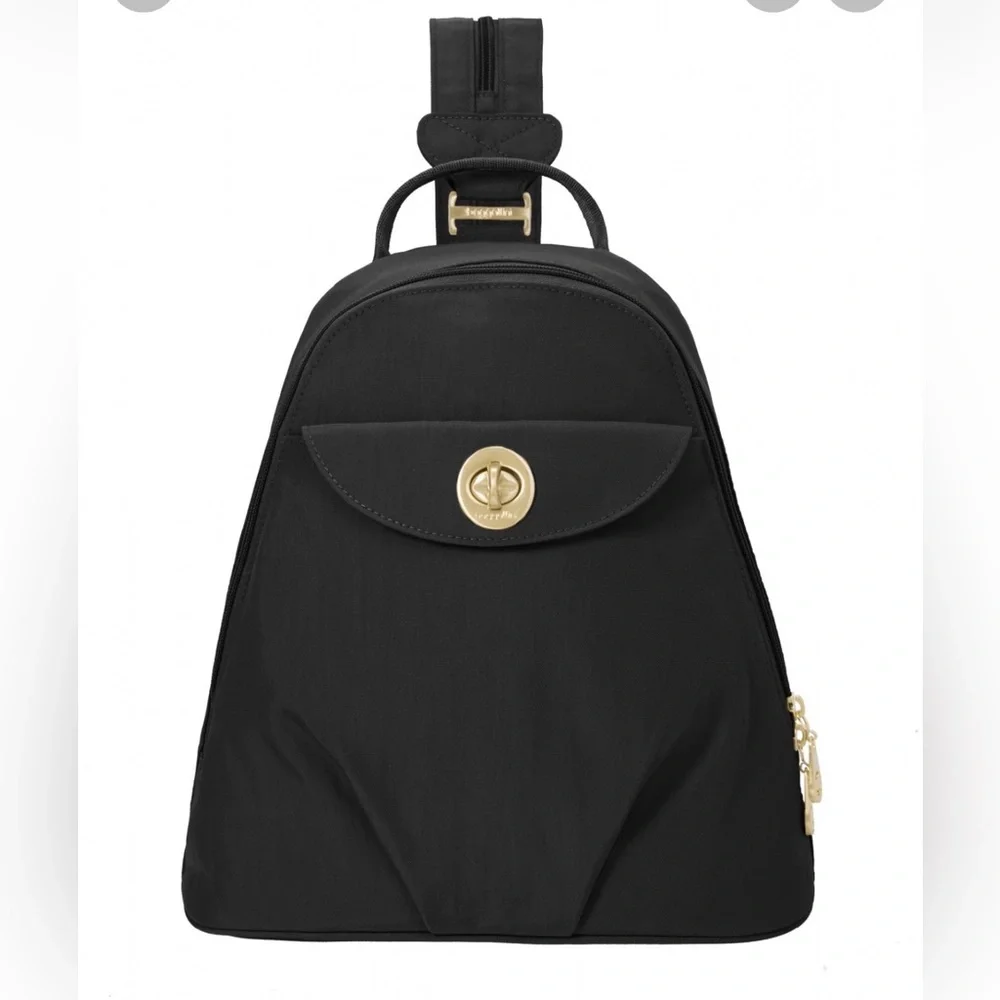 Bagallini Dallas Convertible Multifunction Backpack - Picture 13 of 15